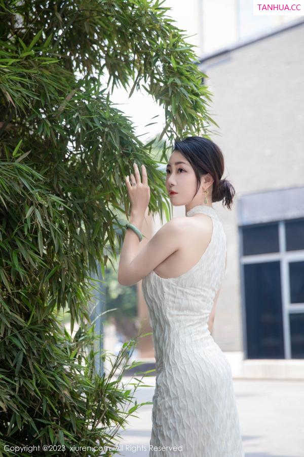   [XiuRen]高清写真图 2023.09.25 No.7435 严利娅Yuliya 旗袍美臀第5张图片